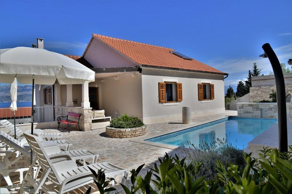 Villa Aries Supetar Luaran gambar